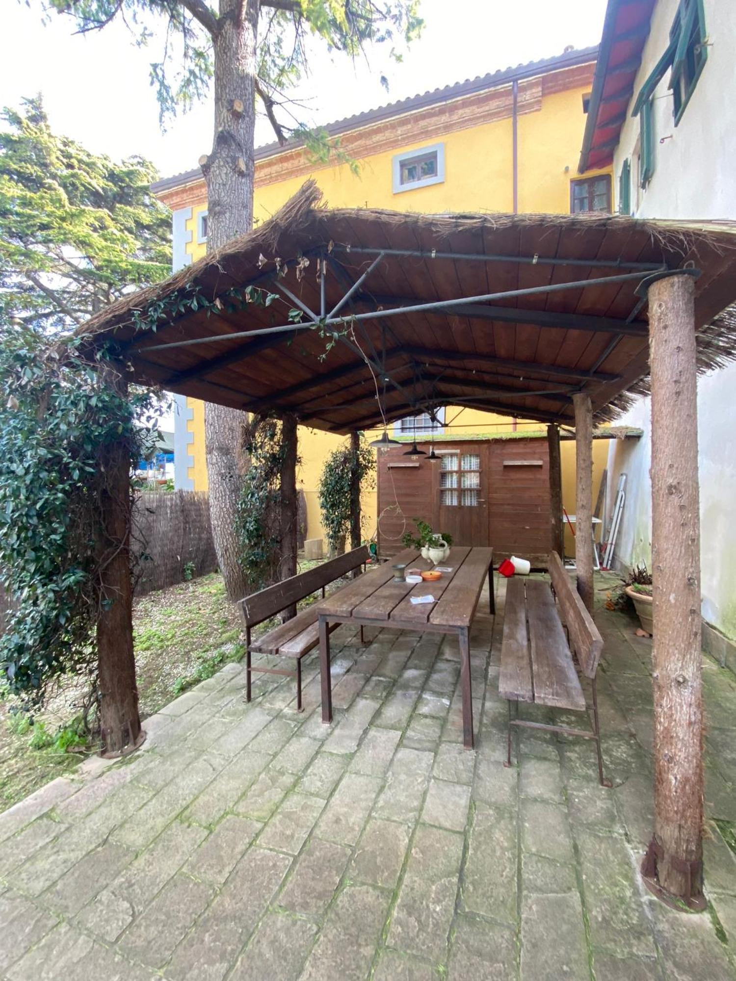Apartament La Lanterna Collesalvetti Zewnętrze zdjęcie